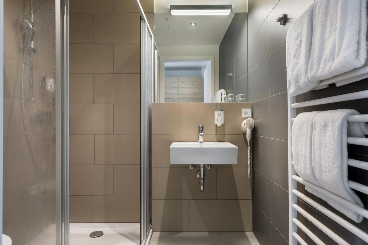 Signature East Hotel Apartment Hamburg Exterior photo