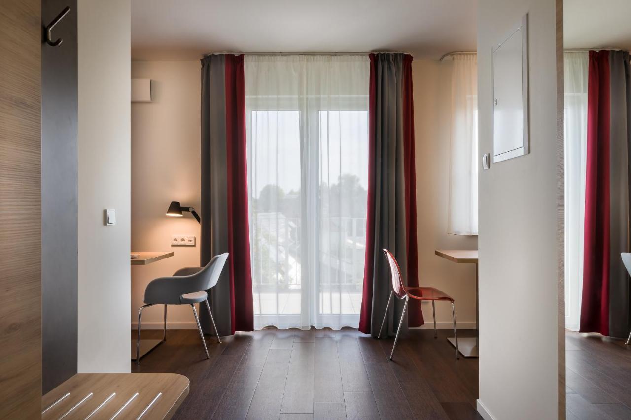 Signature East Hotel Apartment Hamburg Exterior photo