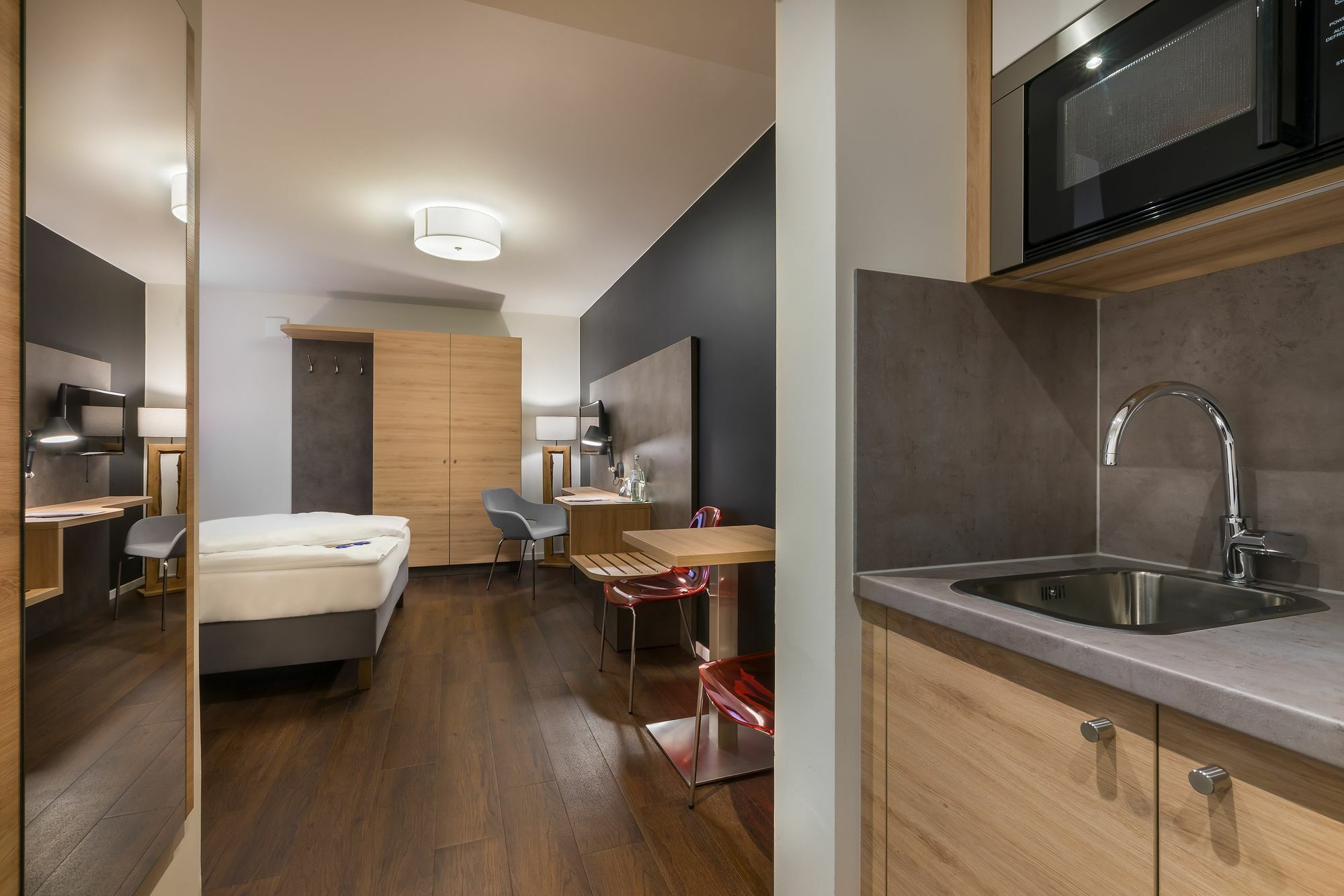 Signature East Hotel Apartment Hamburg Exterior photo